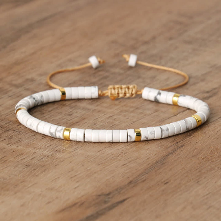 Handgemachtes Damenarmband: geflochten mit 2,4 mm Jaspis Naturstein-Perlen, erdige Töne.