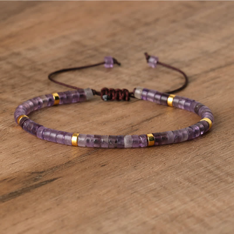 Handgemachtes geflochtenes Damenarmband mit 2,4 mm Bergkristall Perlen, klar, verstellbar.
