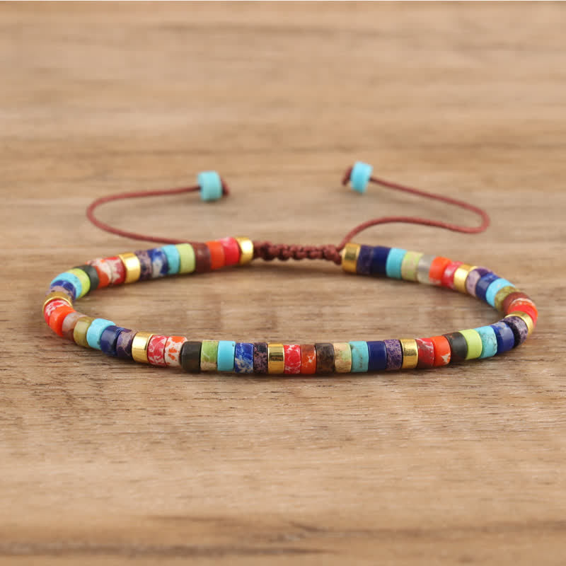 Handgemachtes Damen Armband: geflochten mit 2,4 mm schwarzem Onyx Edelstein-Perlen, modern.