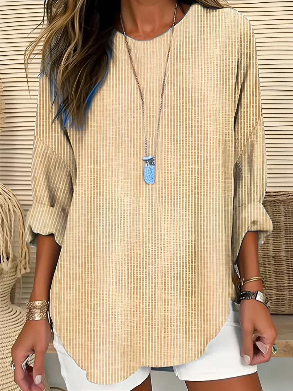 Gestreiftes Damen-Langarmshirt Rhea, Rundhals, casual elegant. Perfekt für Büro oder Freizeit-Looks.