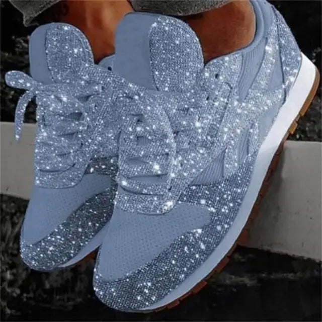 Modische Damen Glitzersneaker mit Pailletten für einen leuchtenden Auftritt, bequem und lässig.