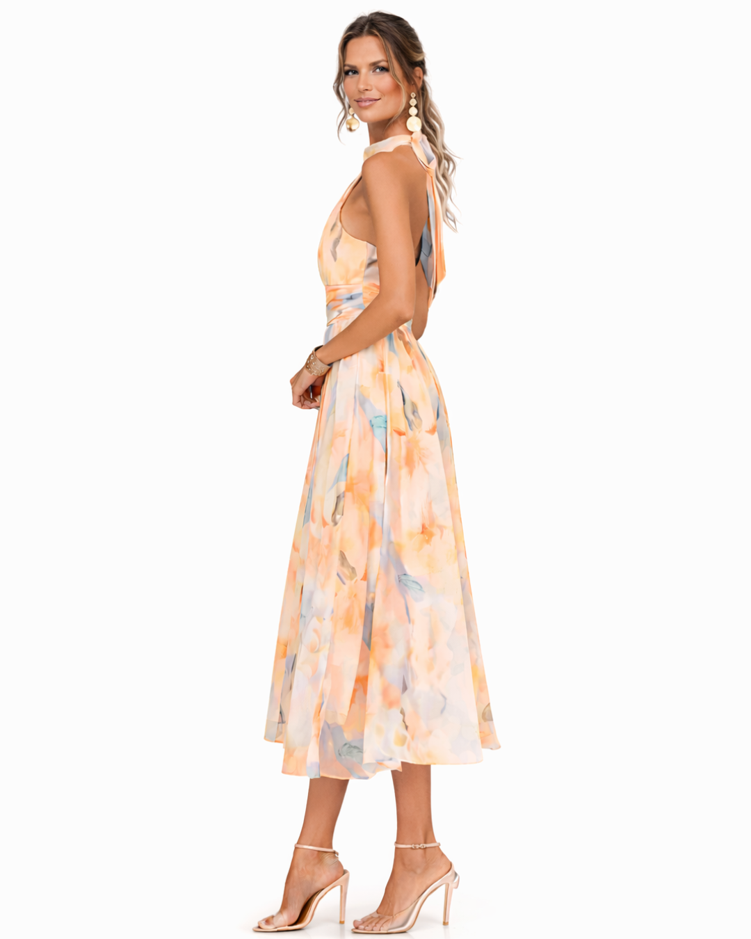Sommerliches Maxikleid für Damen: Halter Neck Design und lebhafter Aquarell-Druck. Festlich und bequem.