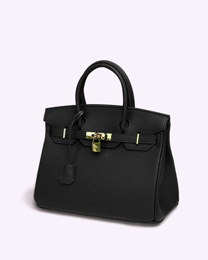 Detailansicht der hochwertigen veganen Lederhandtasche "Liana" in eleganter Optik.