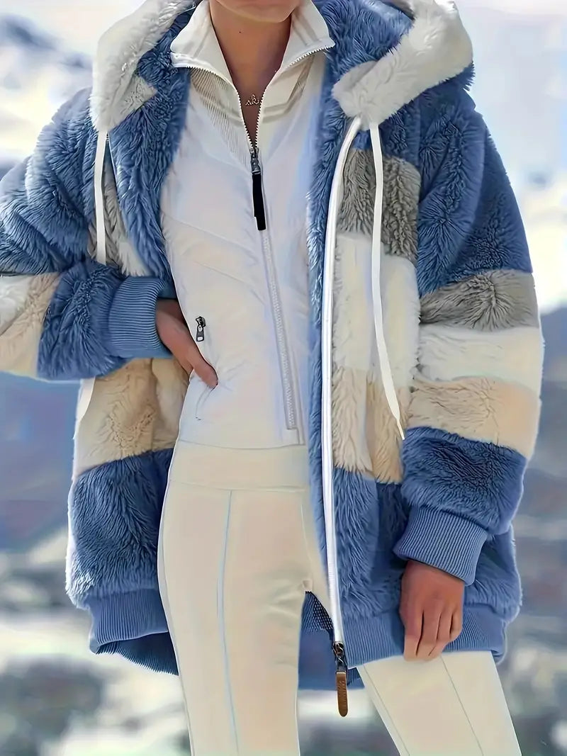 Bequeme Damen Kapuzenjacke Layla, mittellang, warme Winterjacke für jeden Tag.