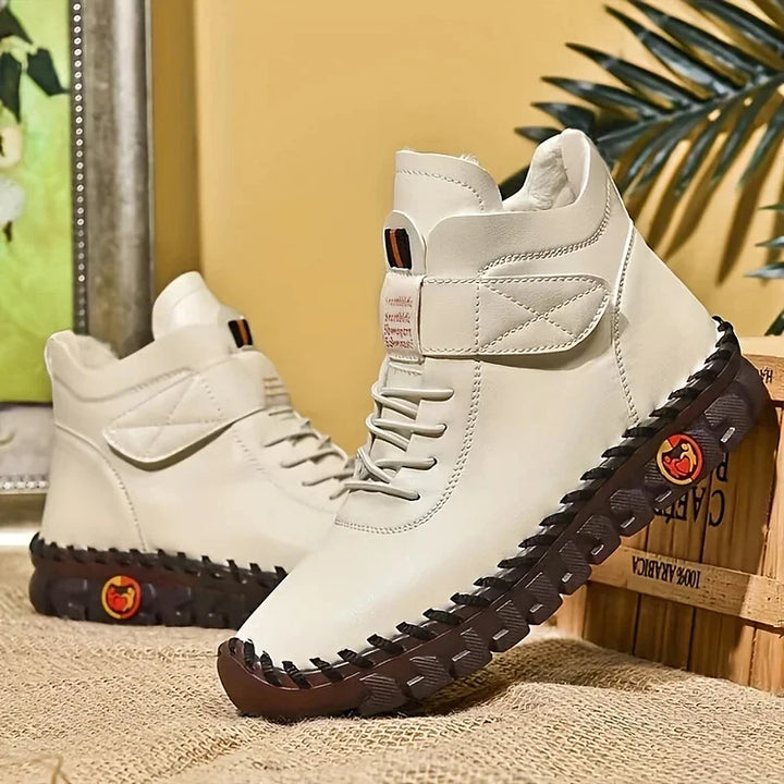 Damen Komfort Sneaker-Stiefel Amara, handgefertigt, für schmerzfreie Schritte im Alltag & optimale Fußgesundheit.