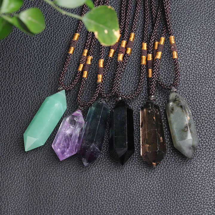 Obsidian Hexagon-Halskette Lyra. Modischer Schutzstein-Schmuck, Stärke.