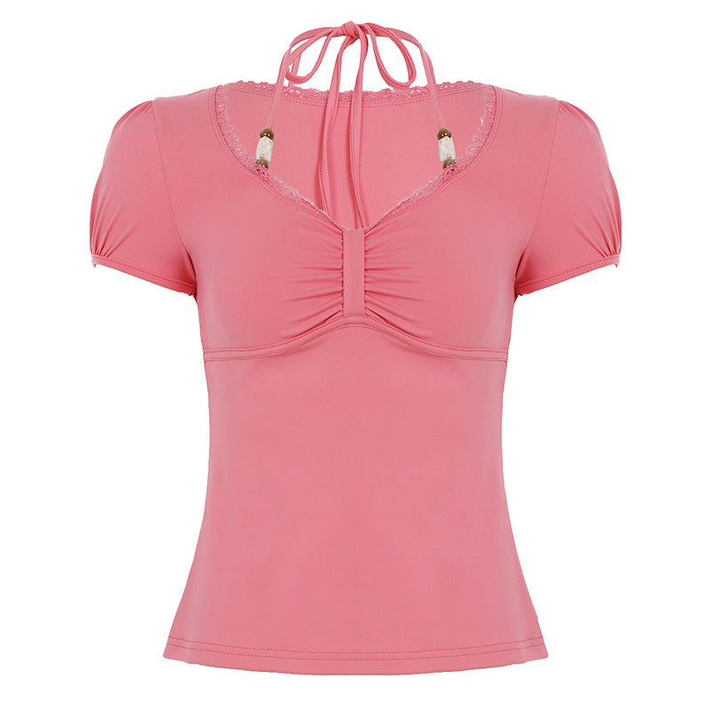 Damen Kurzarm Bluse mit V-Ausschnitt & elegantem Rückendetail, ein vielseitiges Alltagsoutfit für den Sommer.