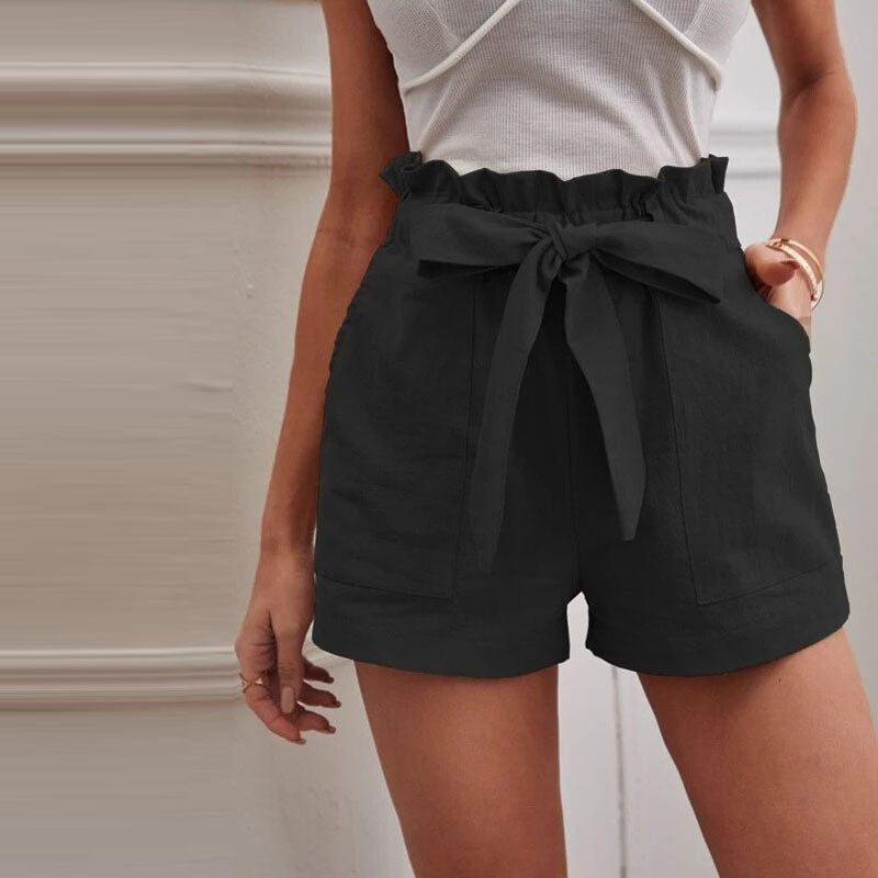 Lässige Damen-Shorts, einfarbig, aus weichem Material für maximalen Komfort.