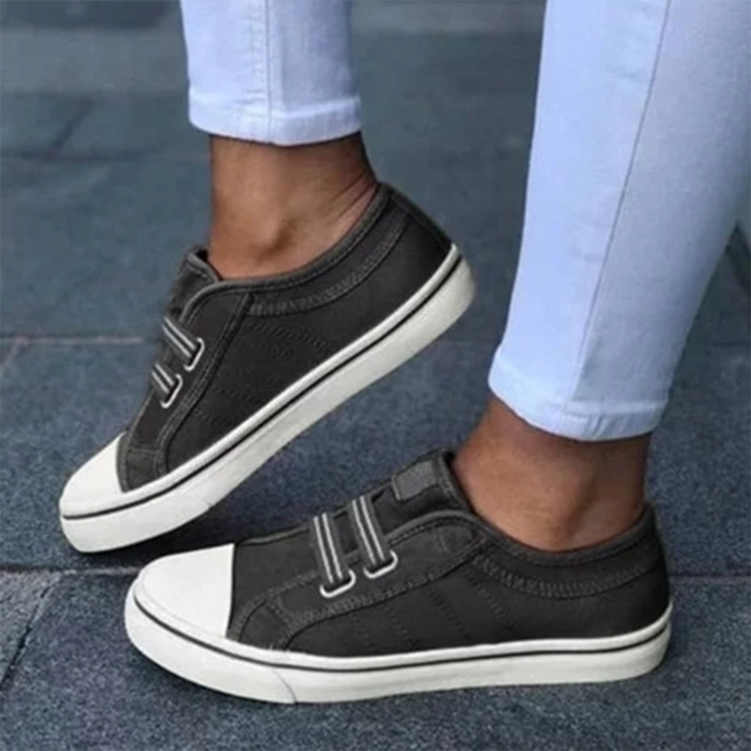 Damen Lässige Slip-On Turnschuhe zum Hineinschlüpfen, perfekt für den Alltag.