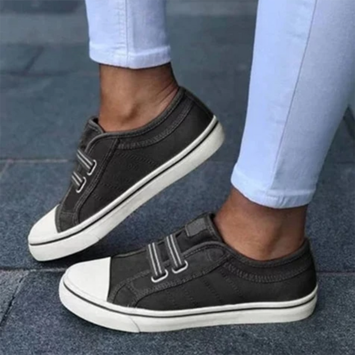 Damen Lässige Slip-On Turnschuhe zum Hineinschlüpfen, perfekt für den Alltag.