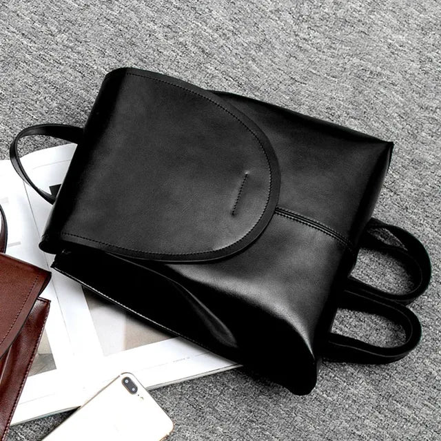 Mezam Damen Rucksack aus echtem Leder, schwarz, elegant & geräumig.