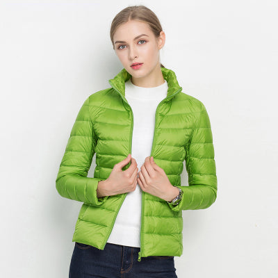 Damenjacke, wasserdicht & atmungsaktiv, federleicht. Stilvolle Outdoor-Jacke für nasse Herbst- und Frühlingstage.