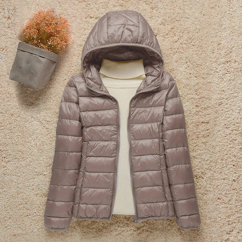 Damen leichte Winterjacke, warm und kompakt. Ideal für Outdoor-Abenteuer, Reisen und den Herbst/Winter-Alltag.