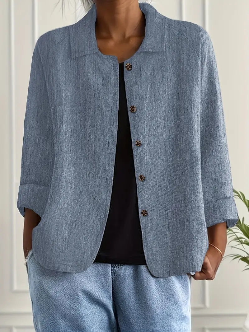 Leichter Damen Cardigan mit Hemdkragen, stilvoll & bequem, perfekt als Übergangsjacke im Frühling.
