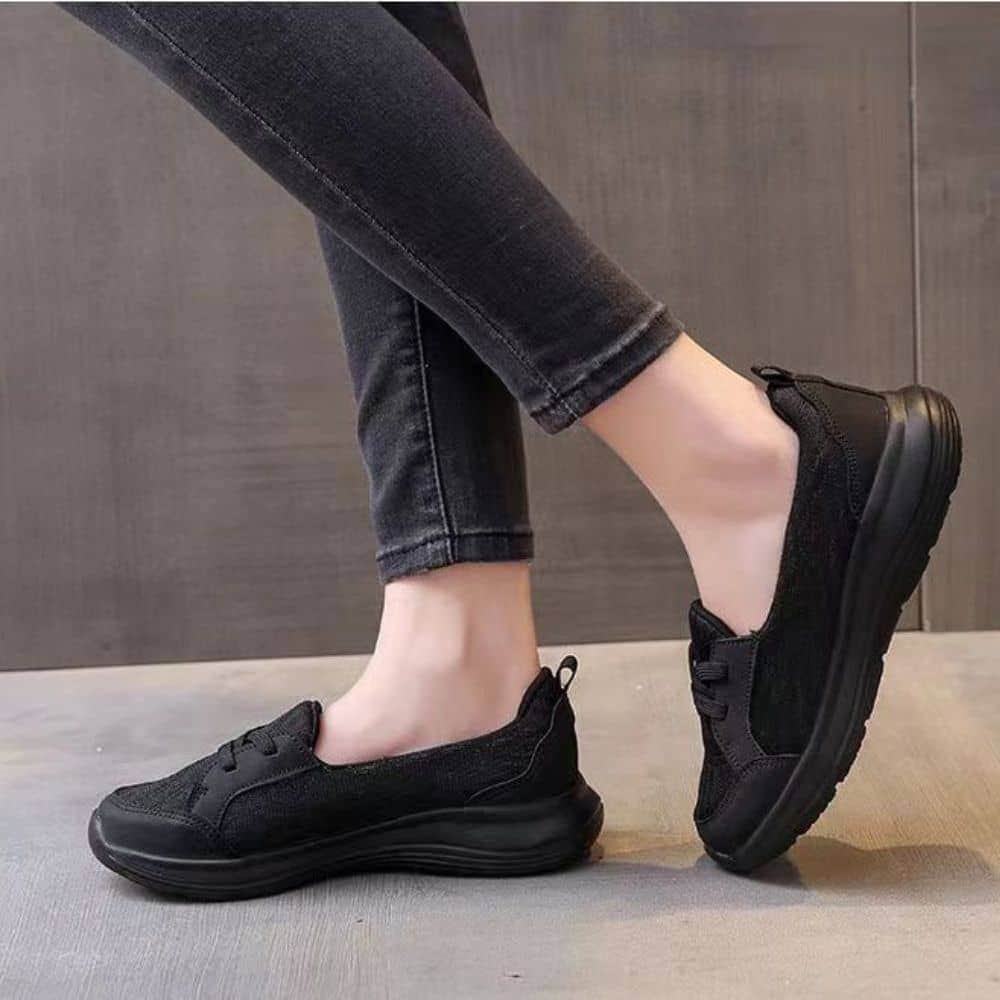 Moderner Damen-Schlupfschuh "Phoebe" in leichtem Design für mühelose Freizeitlooks.