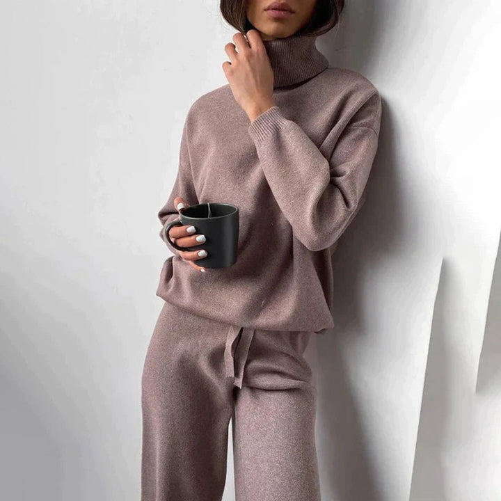Modisches Damen Zweiteiliges Loungewear-Set Alana, ideal als Freizeitanzug, Hausanzug oder Reiseoutfit.