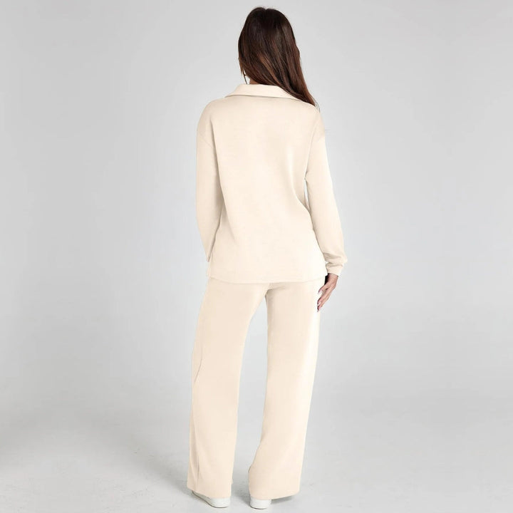 Weiches Damen Loungewear-Set Gabriella mit weitem Bein, atmungsaktiv und gemütlich als Hausanzug.