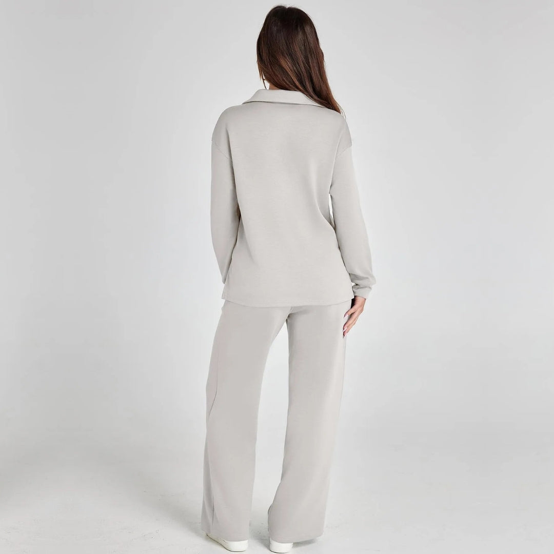 Damen Freizeitanzug Gabriella, weites Bein, super bequem und stilvoll. Perfekt für Homewear & Alltag.