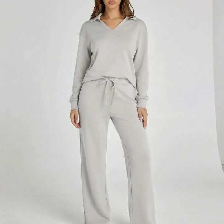 Damen Loungewear-Set "Gabriella" mit weitem Bein, zeigt eine Frau in eleganter Freizeitmode.