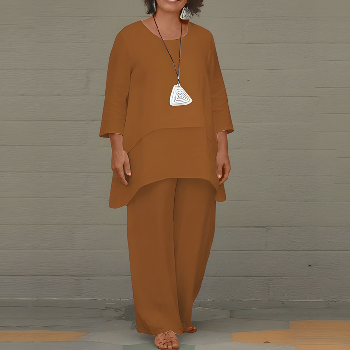 Modisches Damen Outfit Marina, zweiteilig, für Komfort & Stil. Vielseitige Freizeitmode, auch in großen Größen.