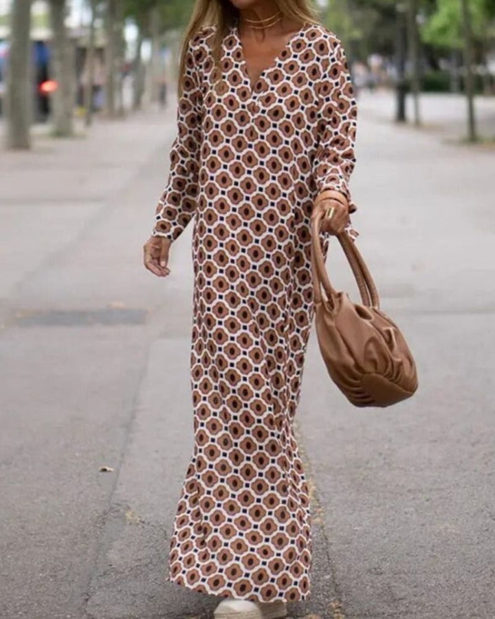 Trendiges Freizeit Maxikleid für Damen. Komfortabel & schmeichelhaft für den ganzen Tag.