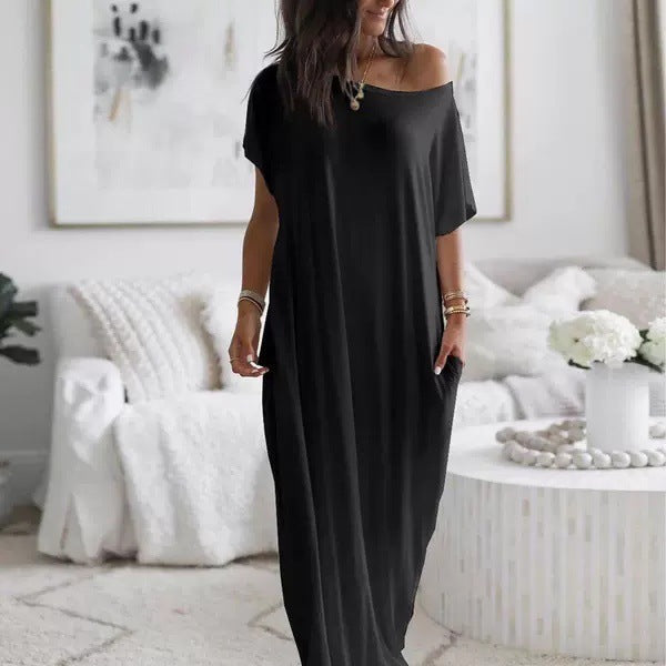 Bequemes Damen Maxikleid mit stylischem Animal-Print. Langes Freizeitkleid mit praktischen Seitentaschen.