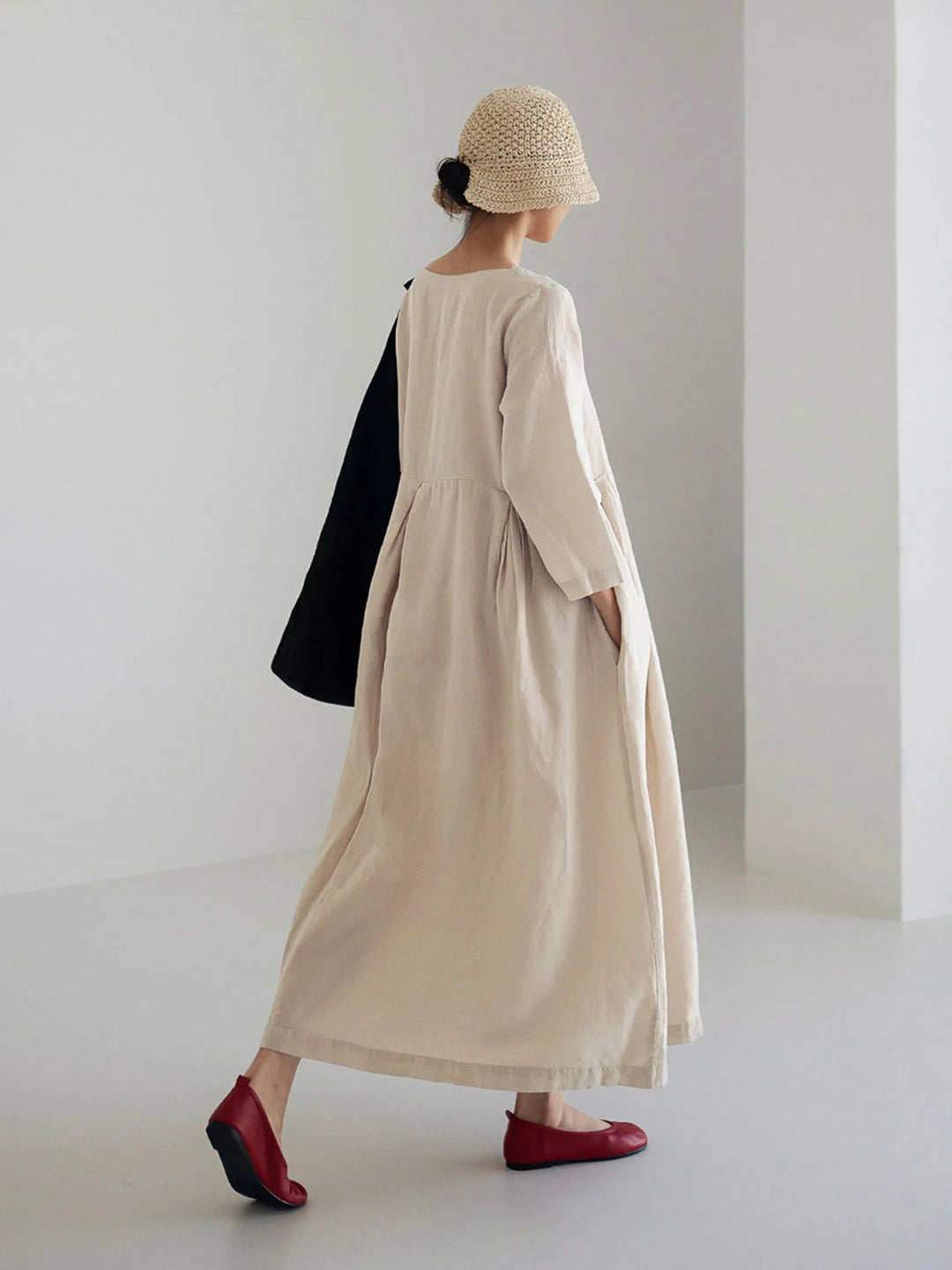 Fließendes, vielseitiges Damen Maxikleid, locker geschnitten, ideal als Sommer- & Freizeitkleid.