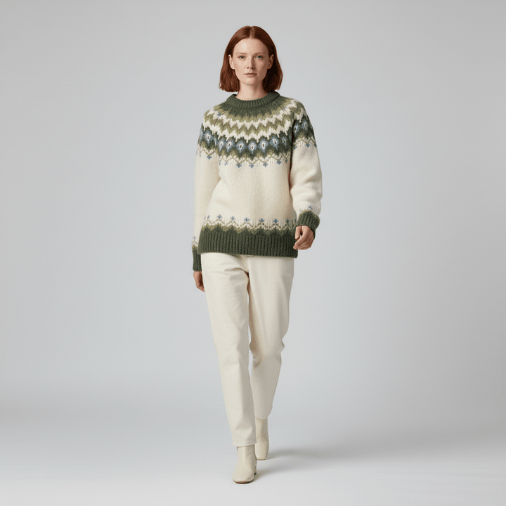Modischer Damen Winterpullover "Audrey" in nordischem Design, ideal für Freizeit & Eleganz.