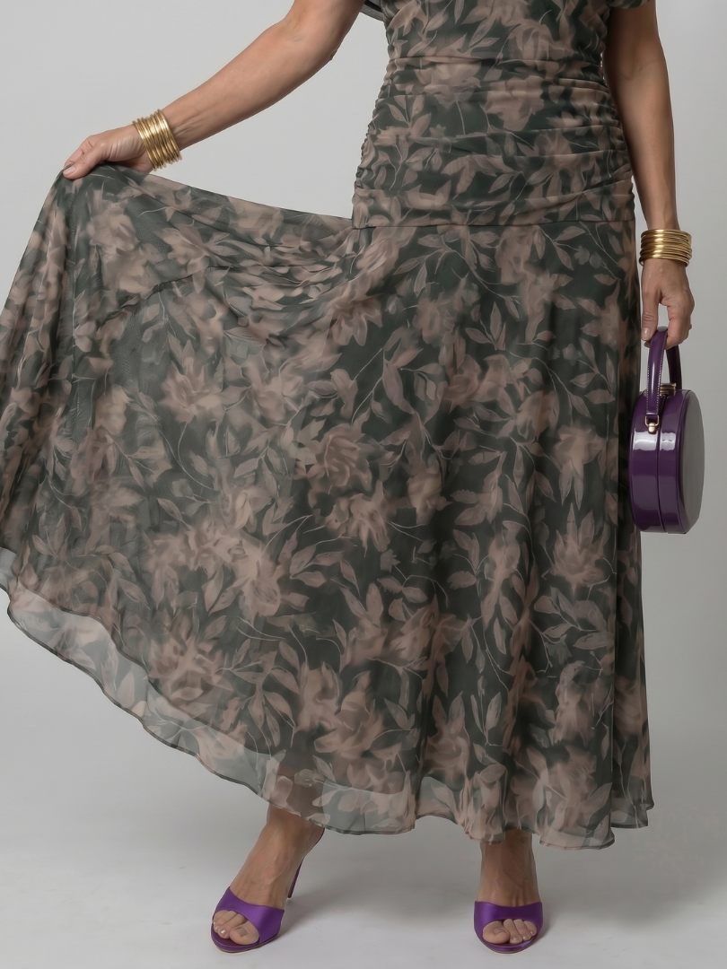 Stylisches Partykleid für Damen, schulterfrei und knielang, perfekt für eine feminine Ausstrahlung.