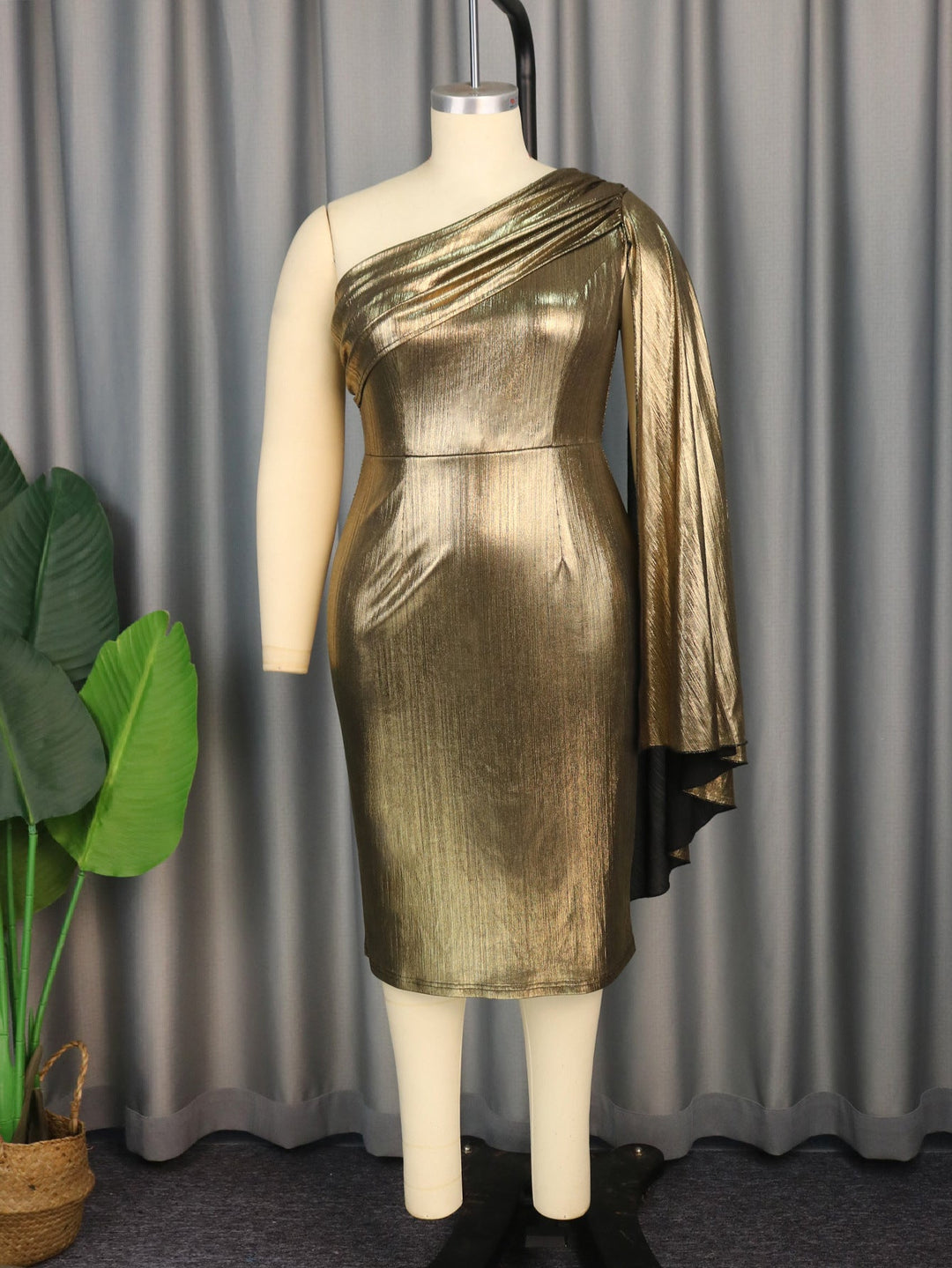 Damen One-Shoulder Glitzerkleid, elegantes Abendkleid mit festlichem Design, perfekt als glamouröses Partykleid.