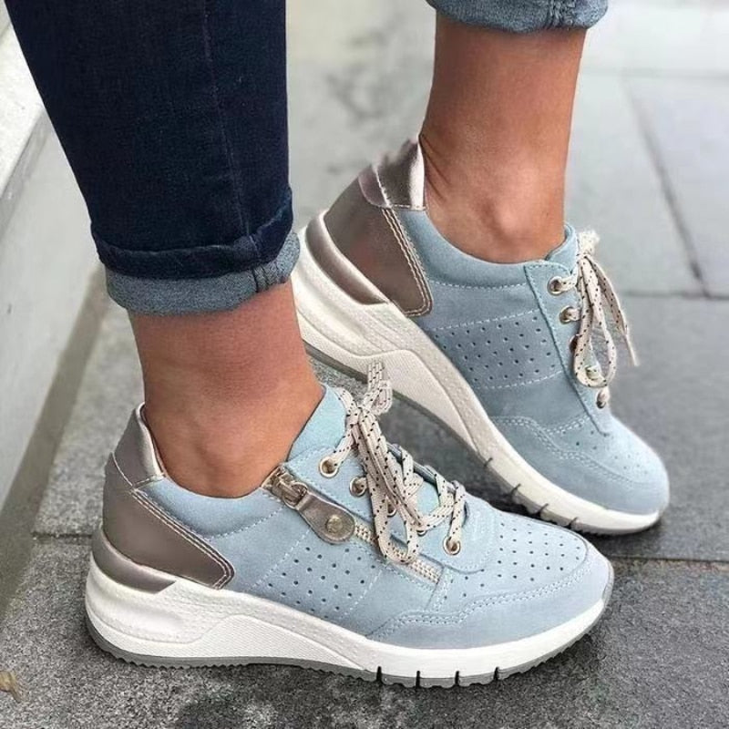 Alltagsschuhe: Damen Orthopädie-Sneaker mit integrierter Fußgewölbestütze & bequemem, breitem Zehenraum.
