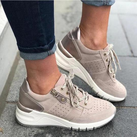 Gelenkschonende Damen Orthopädie-Sneaker mit Dämpfung, Fußgewölbestütze und breitem Zehenraum für Komfort.