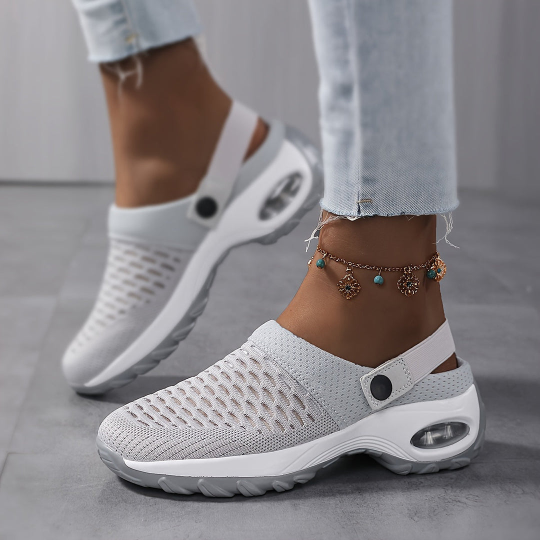 Ergonomische Damen Clogs, atmungsaktives Design mit unterstützendem Fußbett & rutschfester Laufsohle.