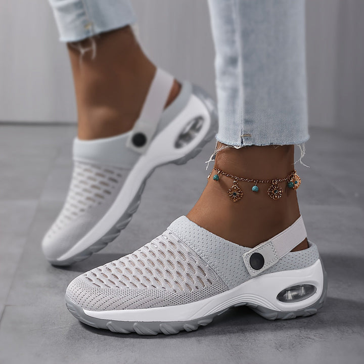 Ergonomische Damen Clogs, atmungsaktives Design mit unterstützendem Fußbett & rutschfester Laufsohle.