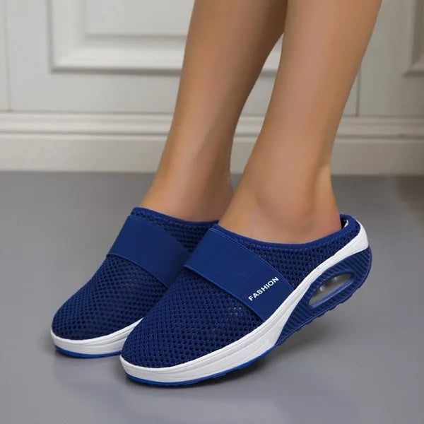 Moderne Damen Orthopädische Keilsandalen mit ergonomischem Fußbett für gesunde und bequeme Füße.
