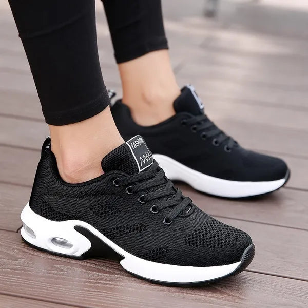 Damen Orthopädische Schuhe für Schmerzlinderung. Bequeme Komfortschuhe für den Alltag.