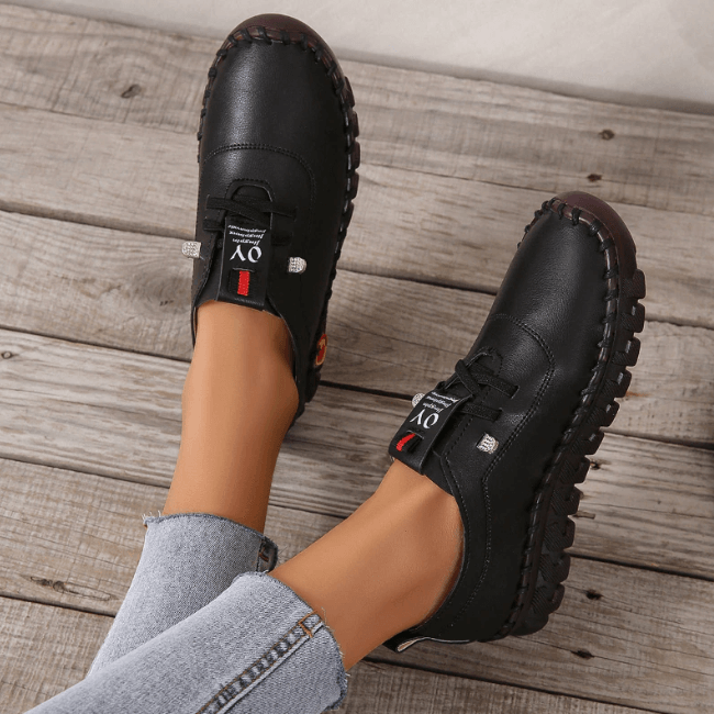 Damen Orthopädische Slipper Elena: Bequeme Schuhe für ganztägigen Komfort & Fußgesundheit.
