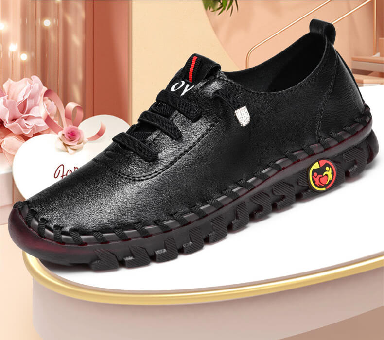 Orthopädische Slipper Elena für Damen. Elegante, bequeme Schuhe für aktive Fußgesundheit.