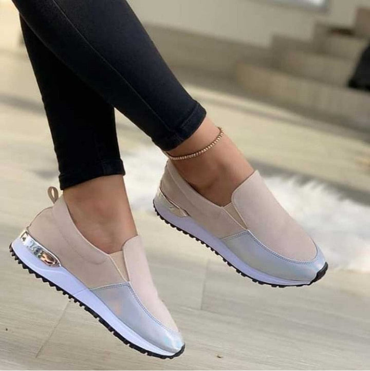 Stylische Damen Plateau Sneaker, orthopädisch für gesunden Gang & Komfort. Ideal als Freizeitschuh.