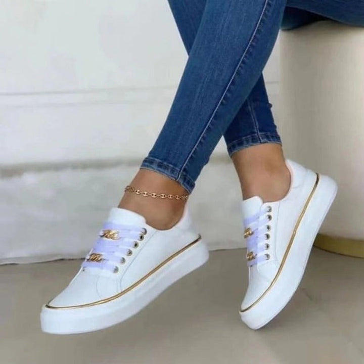 Stilvolle Damen Sneakers, orthopädisch, rückenfreundlich & schmerzlindernd. Ideal für Fußgesundheit im Alltag.