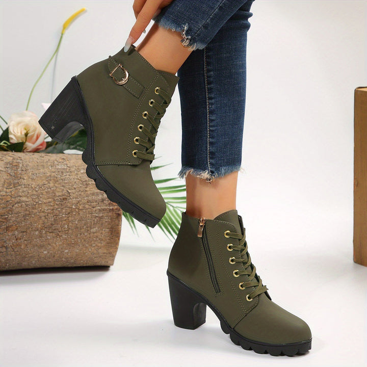 Orthopädische Damen Knöchelstiefel, vielseitig kombinierbar, ideal für jeden Anlass.