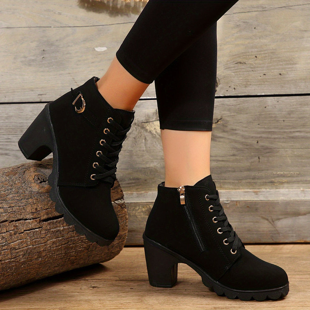 Vielseitige Damen Stiefeletten, orthopädisch & bequem, perfekt für lange Tage.