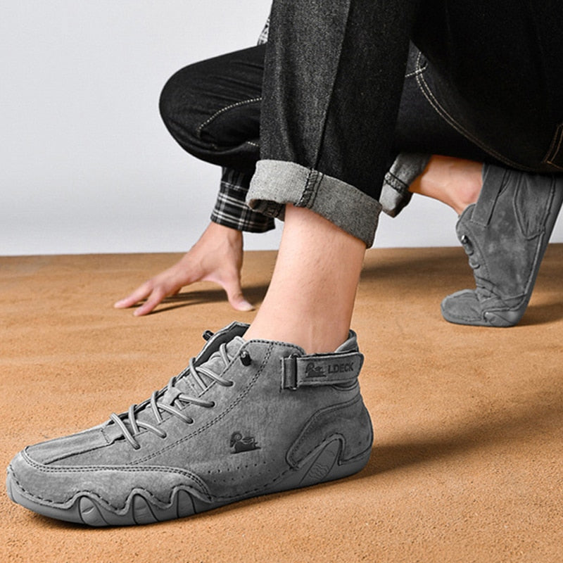 Rutschfeste Damen Komfortschuhe, orthopädisch & ergonomisch, ideal für aktive Spaziergänge.