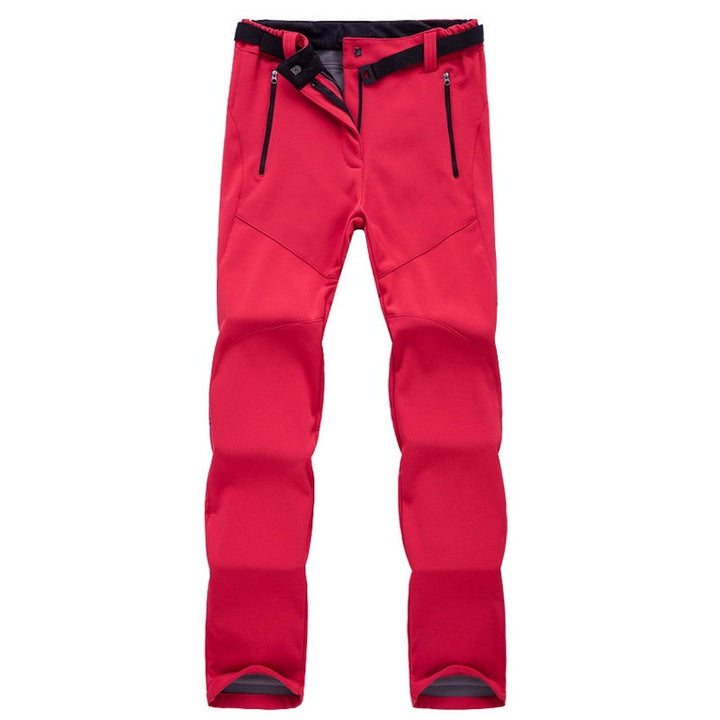 Dauerhafte Damen Outdoor Wanderhose, wasserfest & bequem, für unvergessliche Naturerlebnisse.