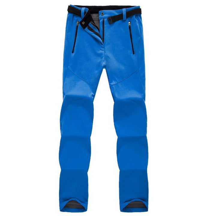 Damen Wanderhose für alle Jahreszeiten: Robust, wasserfest und bequem, für grenzenlose Freiheit.