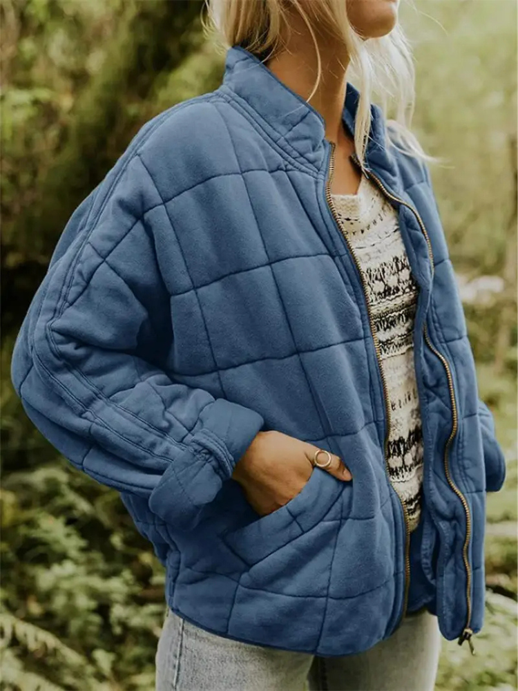 Mode-Trend: Oversized Damen Übergangsjacke Eliza, warm gefüttert & bequem zu tragen.