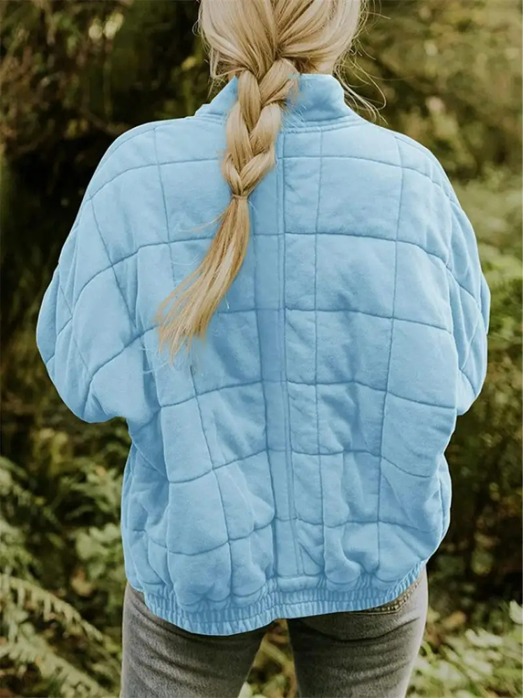 Komfortable Oversized Damen Übergangsjacke Eliza, warm gefüttert für jeden Anlass.