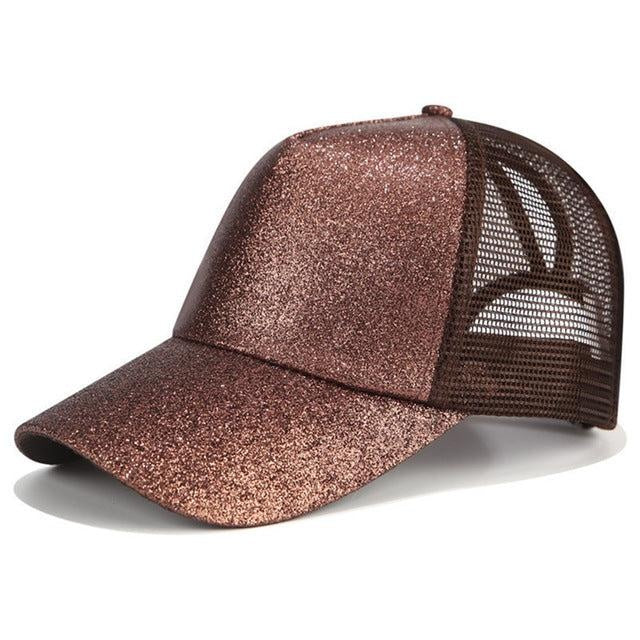 Graue moderne Outdoor Kappe für Frauen, mit Zopföffnung, zeitlos chic & bequem.