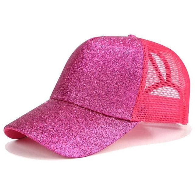 Pinke stilvolle Sommer Kappe für Damen, leicht & bequem, ideal für heiße Tage im Garten.