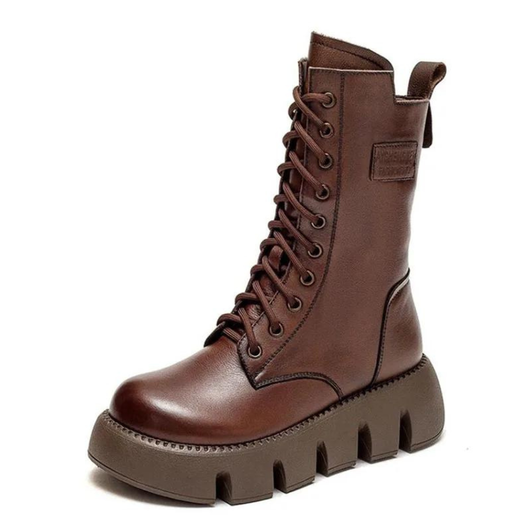 Robuste Damen Plateau Schnürstiefel Annabelle, ideal für kühles Wetter, bieten Stabilität und Tragekomfort.